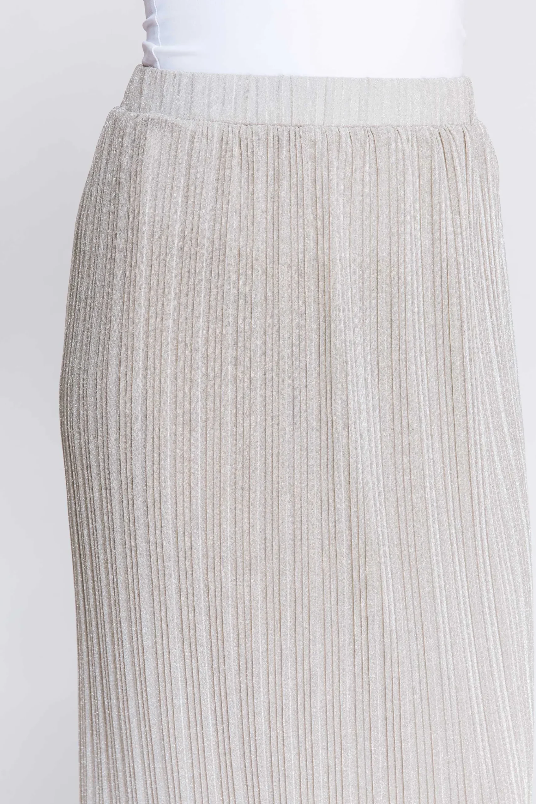 New ISELLE Damen Röcke & Shorts