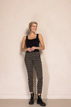 Outlet ZHCHIARA Damen Hosen