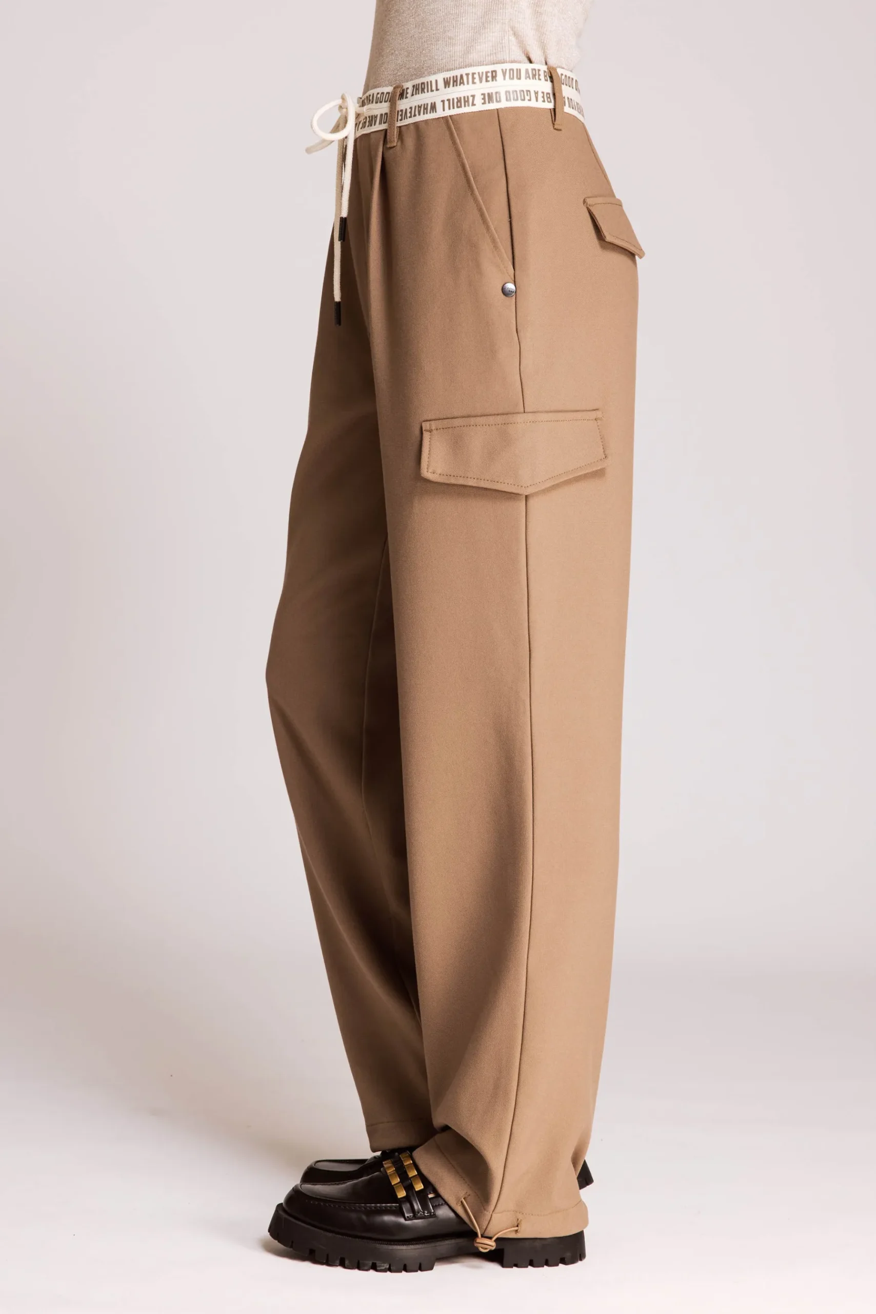 Discount ZHULLA Damen Hosen